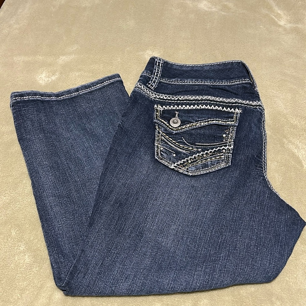 Maurices capris